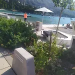 Beachside Loft Near Dubrovnik شقة