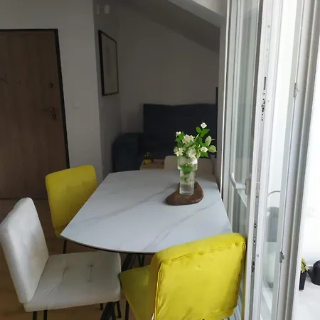 Beachside Loft Near Dubrovnik 米利尼