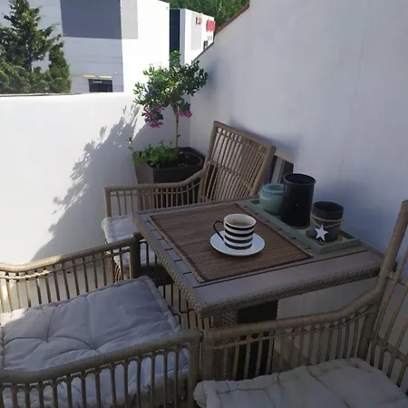 Beachside Loft Near Dubrovnik 米利尼
