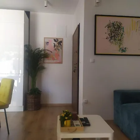 Beachside Loft Near Dubrovnik * 米利尼