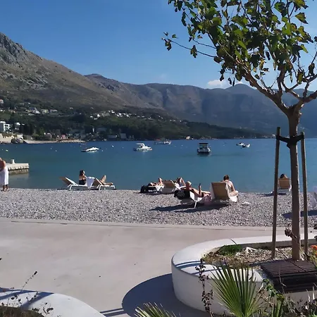 公寓 Beachside Loft Near Dubrovnik