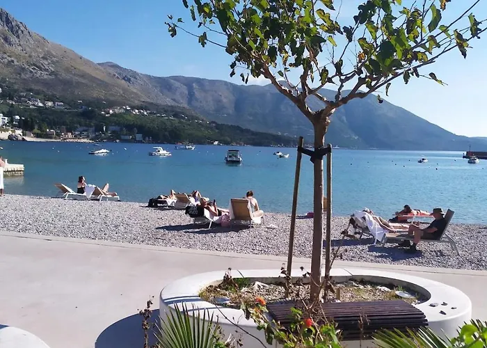 Apartman Beachside Loft Near Dubrovnik