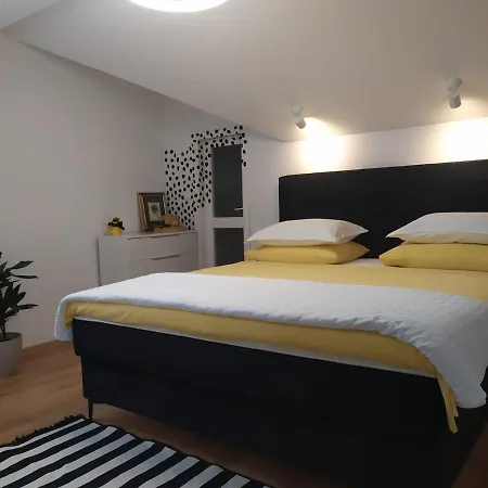 Apartment Beachside Loft Near Dubrovnik