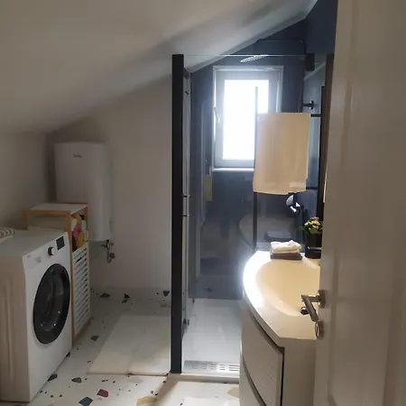 Apartment Beachside Loft Near Dubrovnik Mlini