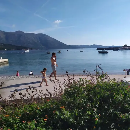 Beachside Loft Near Dubrovnik