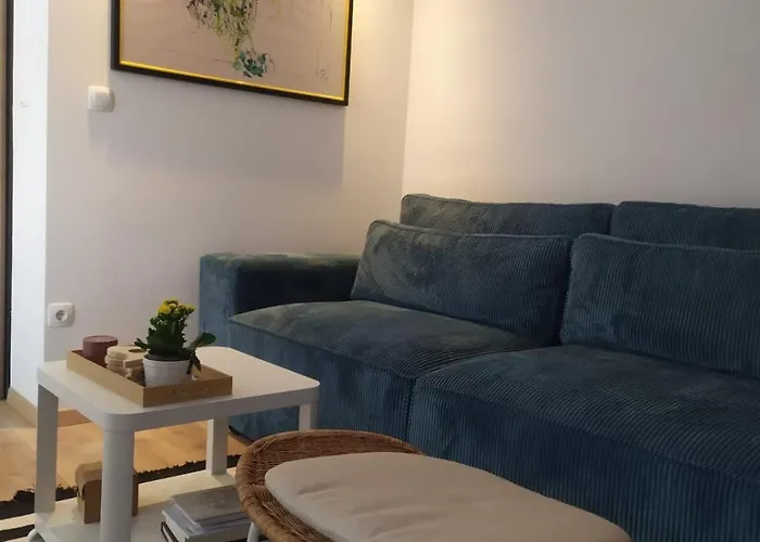 Beachside Loft Near Dubrovnik Daire