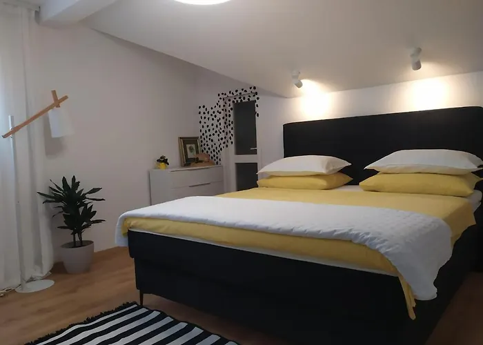 Beachside Loft Near Dubrovnik Daire